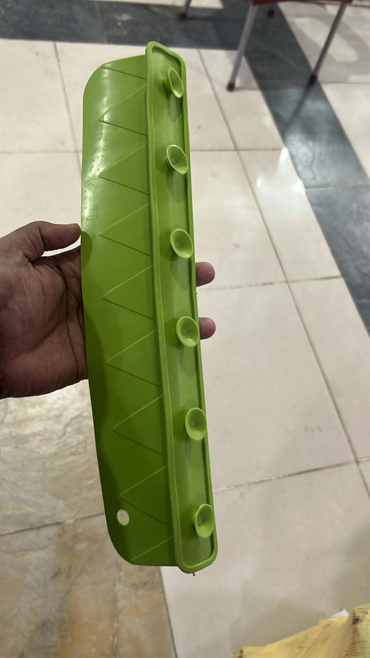 Silicone Sink Splash Guard With Single Suction - Size 16 Inch (Random Color)